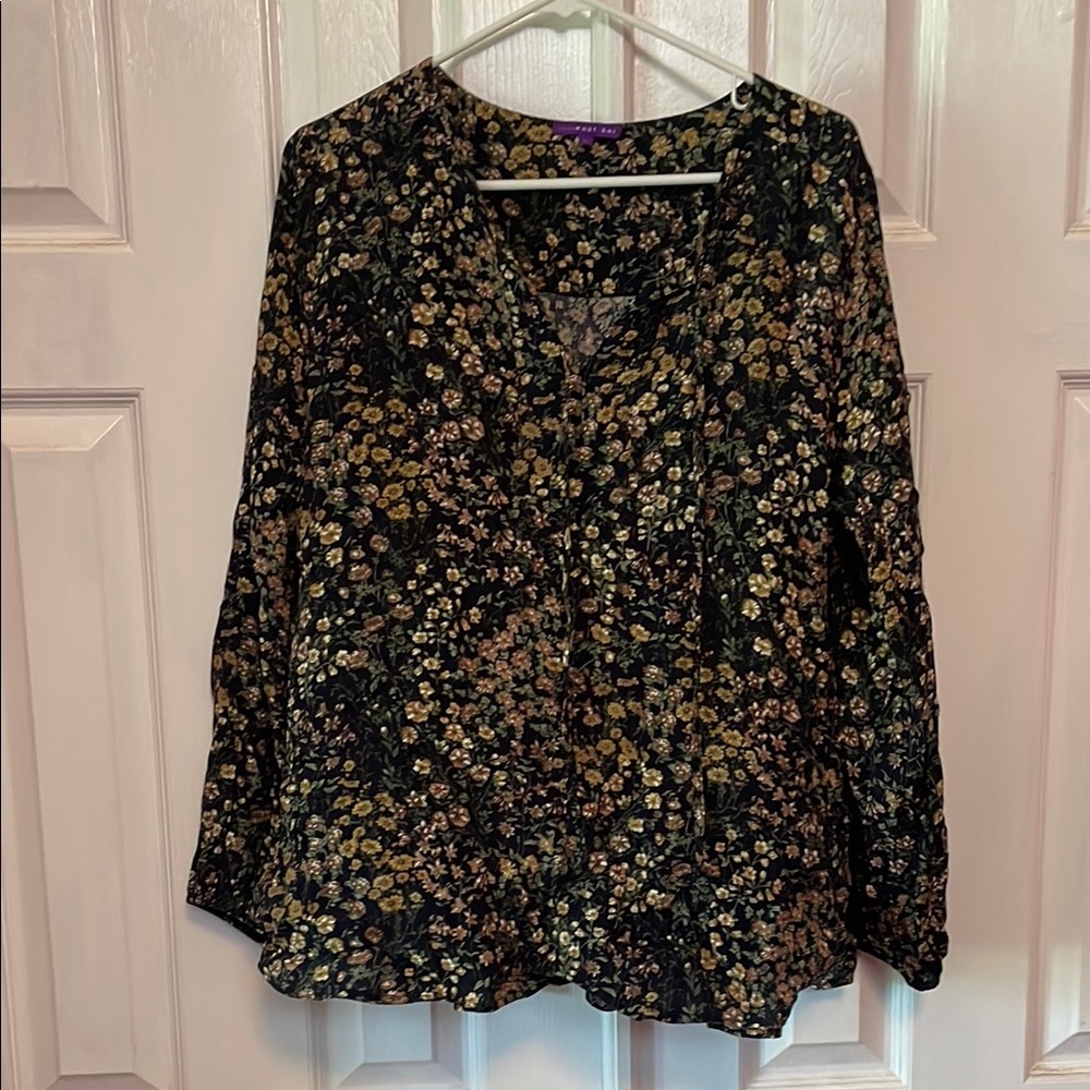 West Kei Black Floral Long Sleeve Blouse